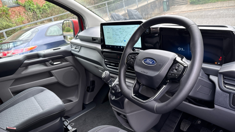 Ford Tourneo Custom 320 L2 Diesel Fwd 2.0 EcoBlue 150ps H1 Titanium 8 seater